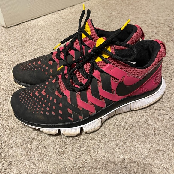 Nike Other - Men’s size 9.5 Nike shoes